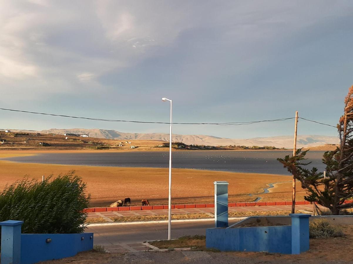 Cabanas Huenco El Calafate Exterior photo